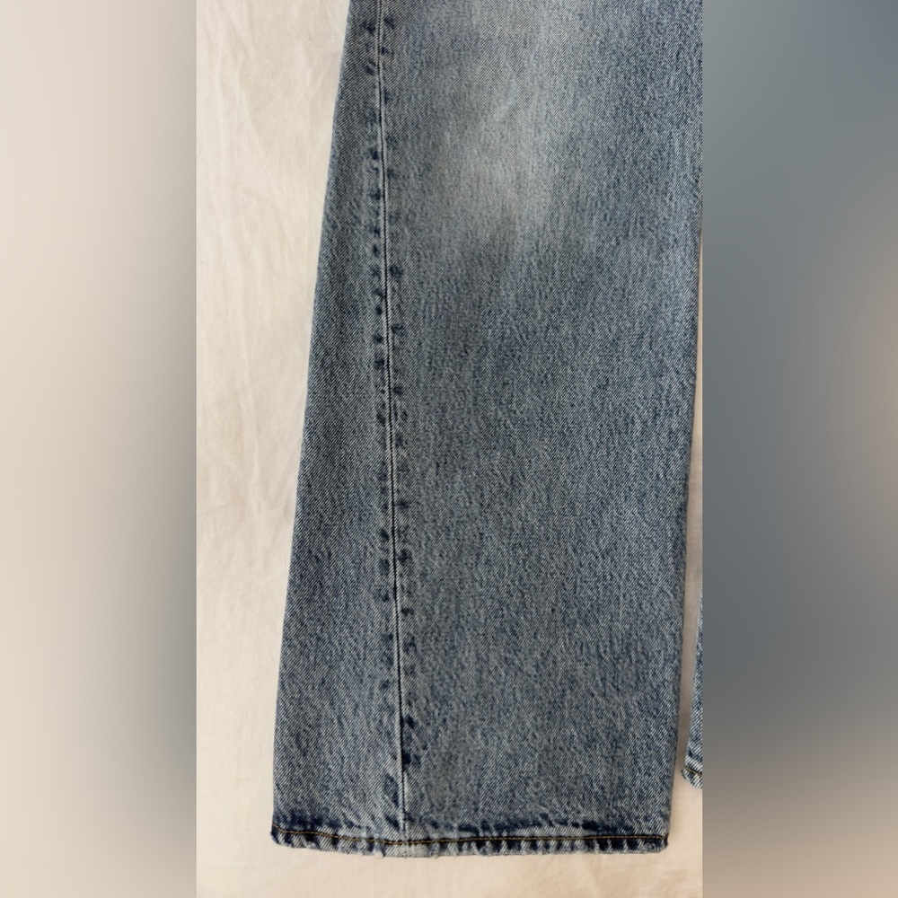 TOTEME Twisted Seam High Waist Straight Leg Jeans (Worn Blue)  - in Size 28/30 - Picture 5 of 10